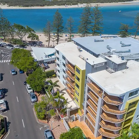 Belaire Place Motel Apartments Caloundra Exterior photo
