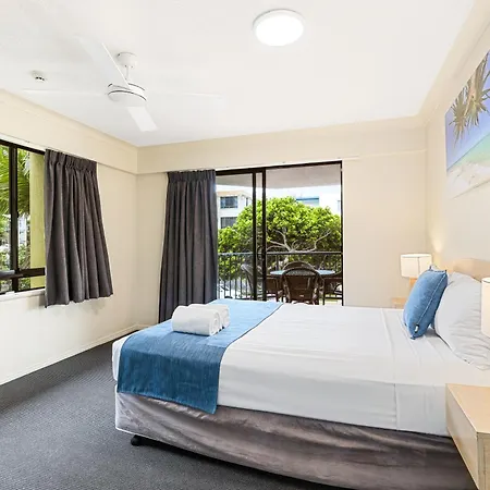 Belaire Place Motel Apartments Caloundra Exterior photo