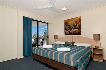Belaire Place 3*