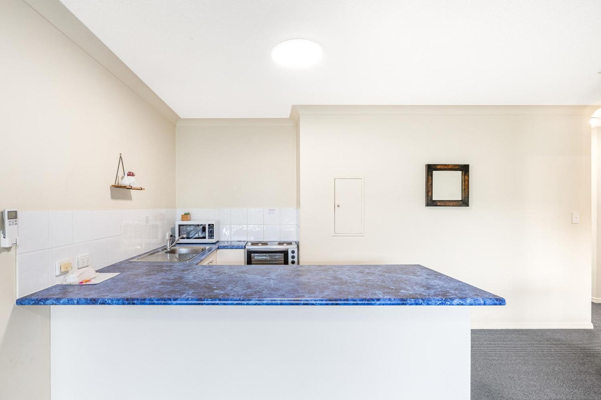 Belaire Place Aparthotel Caloundra